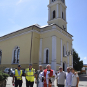 Pred kostolom sv. Ondreja požehnali takmer 250 dopravných prostriedkov