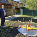 Nové bezpečné a inkluzívne ihrisko v Kalinove už patrí deťom