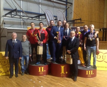 Vzpieranie MSR- mužov juniorov a žien Trenčín