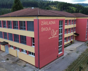 Voľné pracovné miesto v ZŠ Mládežnícka - upratovačka/upratovač